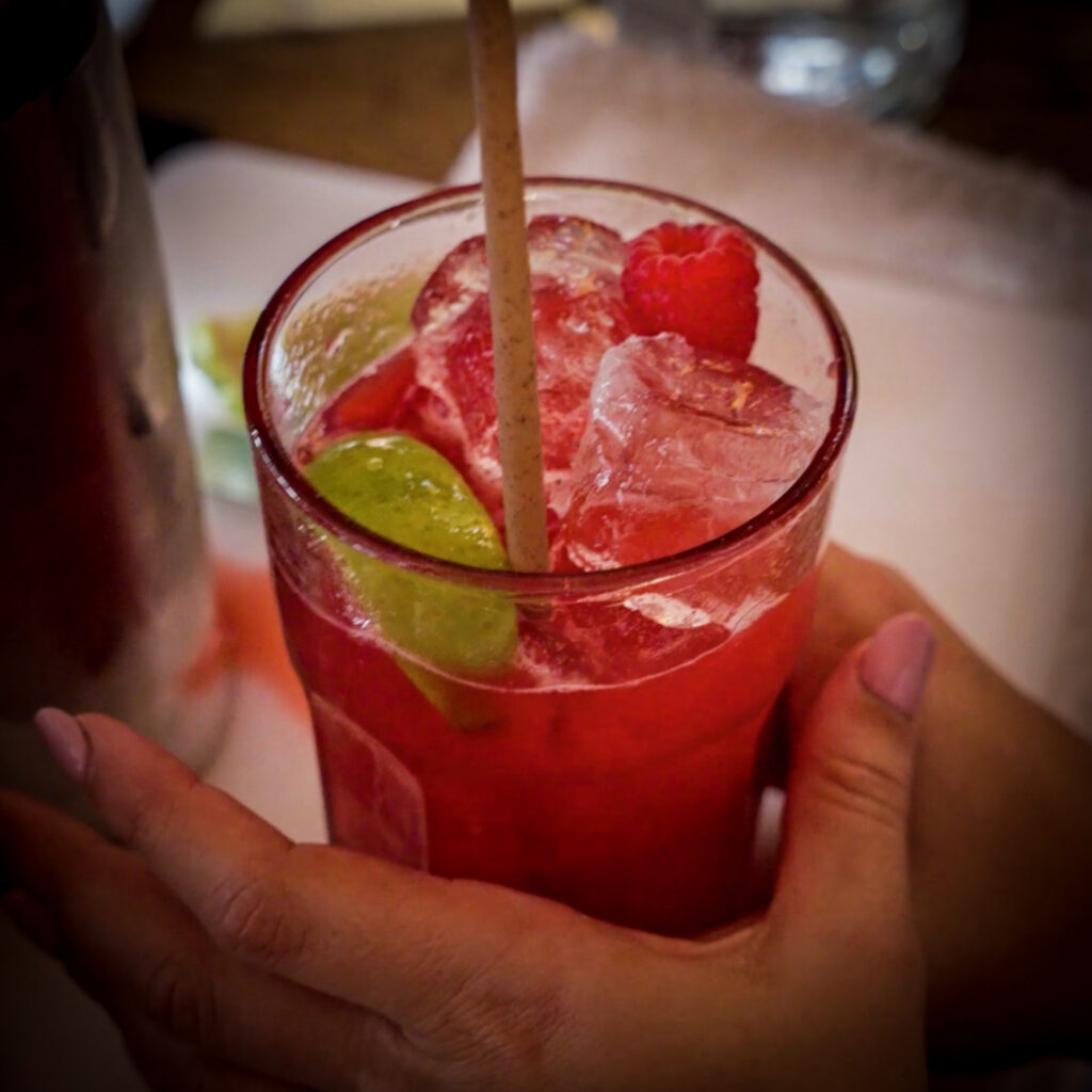 Cocktail fruité pour un atelier sans alcool