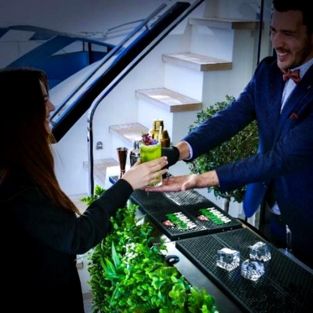 Service bar mocktails pour la cérémonie de vœux Saica